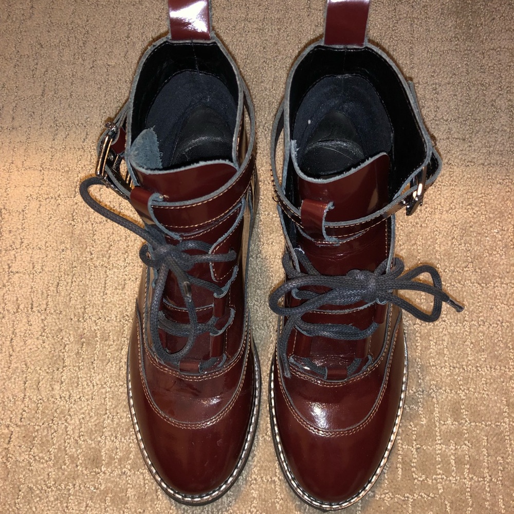 STEVE MADDEN burgundy boot